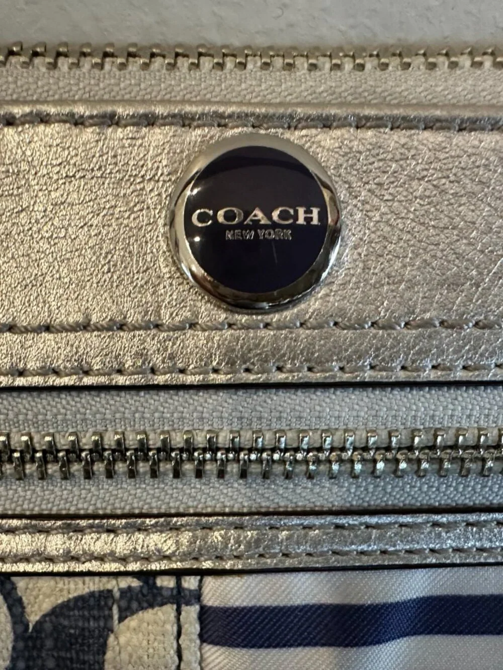Coach Metallic Silver Leather/Canvas Patchwork Zip Wallet Wristlet Blue White